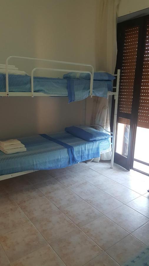 Casa Vacanza Costa Rossa Vista Mare Trinità dʼAgultu Dış mekan fotoğraf