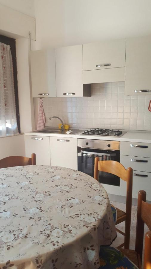 Casa Vacanza Costa Rossa Vista Mare Trinità dʼAgultu Dış mekan fotoğraf